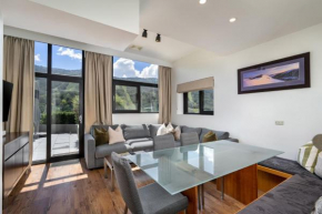Lantern 3 Bedroom Terrace with majestic mountain view